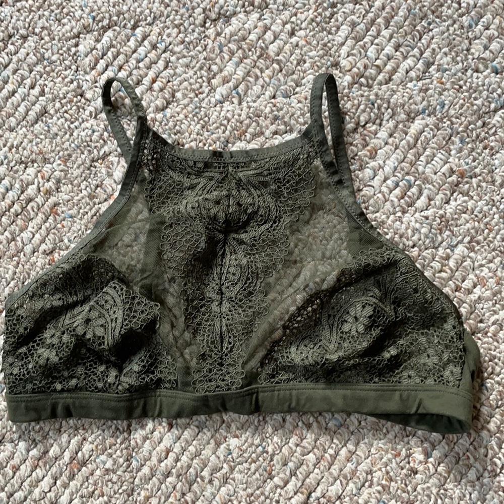 Victoria’s Secret large unlined high neck lace bra top bralette army green